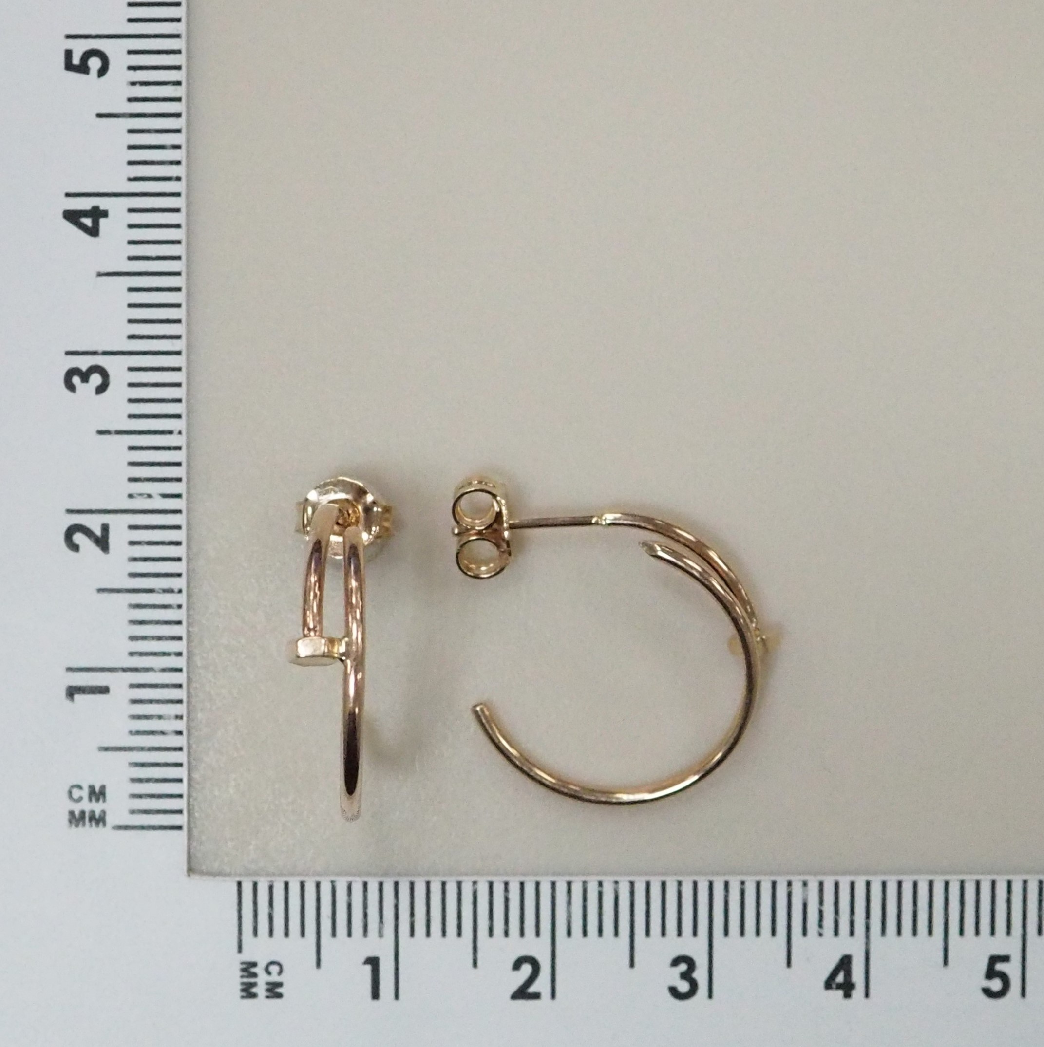 Серьги-пусеты из золота "Гвозди"